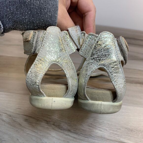 ECCO Damara Criss Cross Sandals Gravel Metallic Leather EU 37 Gold Silver US 6 - Picture 4 of 13